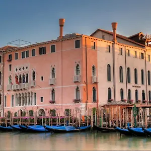 ca-sagredo-venice.hotelinveneto.com/